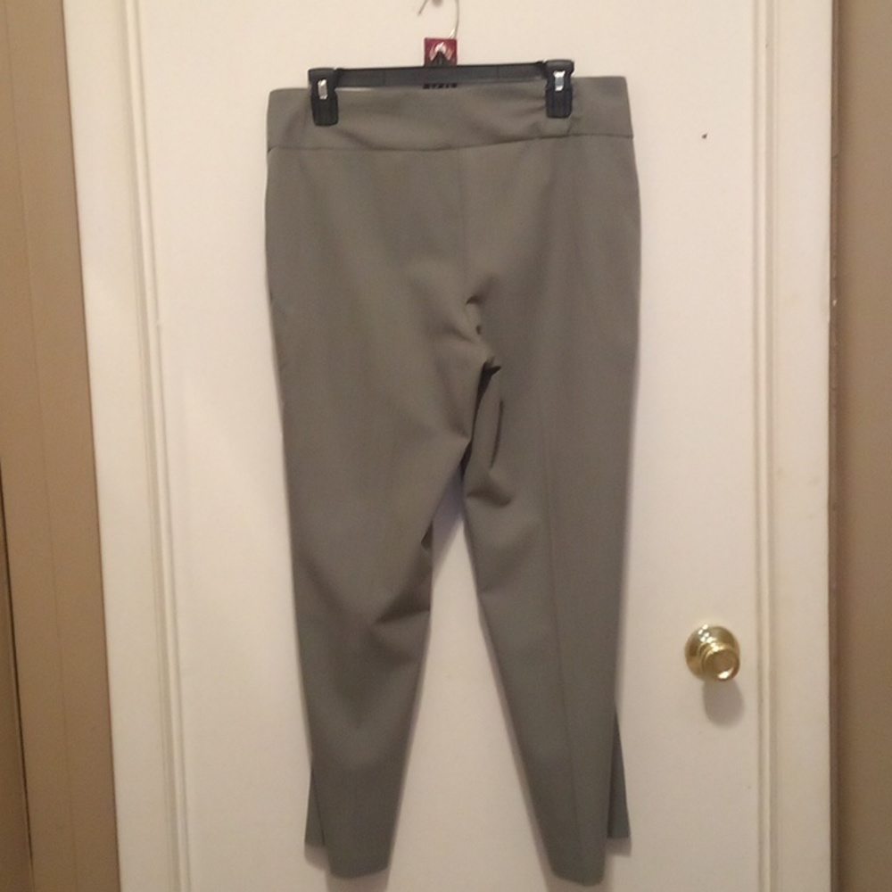 INVESTMENTS Petites Dress Business Slacks/Pants Gray Pull-On Stretch -Size 10P S - Picture 4 of 6